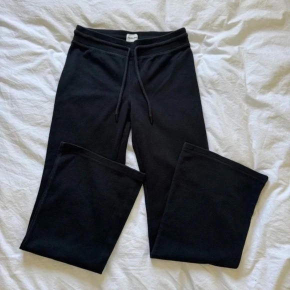 Aritzia Pants - Aritzia Sunday Best Baby Waffle Pants Size S